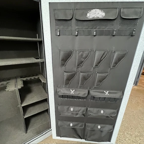 Superior Regal 50 Gun Safe